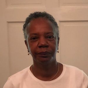 Meet your Posher, Esther